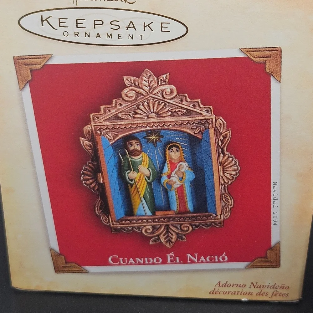 VTG Hallmark 2004 Cuando Él Nació Nativity Keepsake Ornament Spanish Christmas